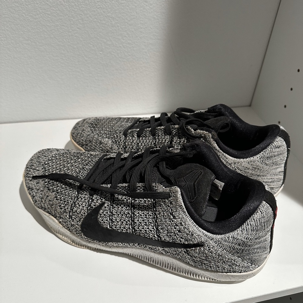 Kobe 11 Oreo Elite Low